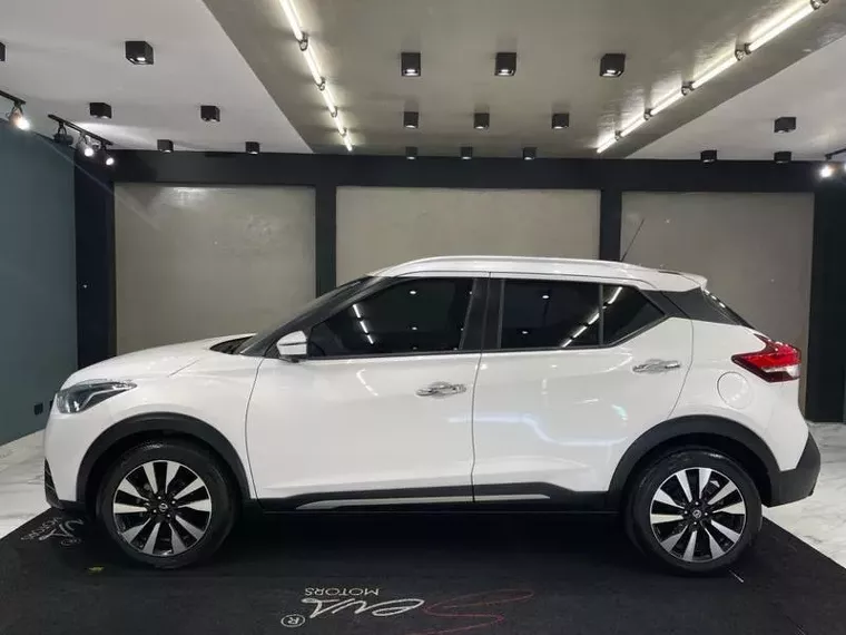 Nissan Kicks Branco 8