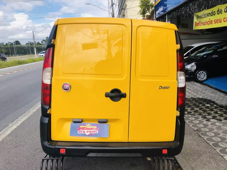 Fiat Doblò Amarelo 4