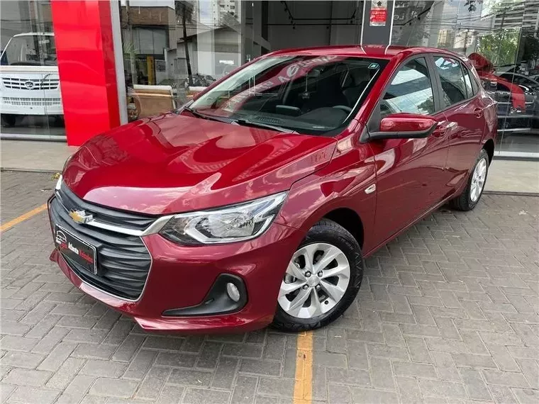 Chevrolet Onix Vermelho 8