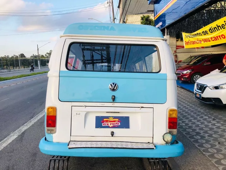 Volkswagen Kombi Branco 8