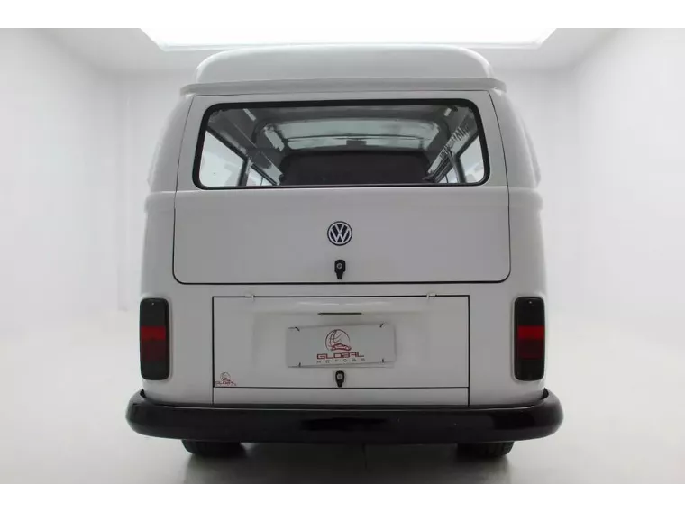 Volkswagen Kombi Branco 22