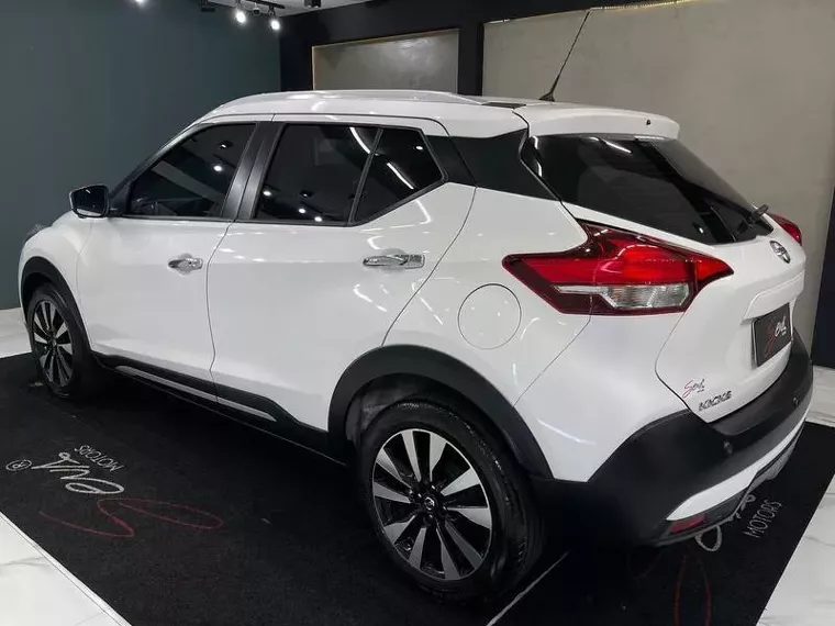 Nissan Kicks Branco 7