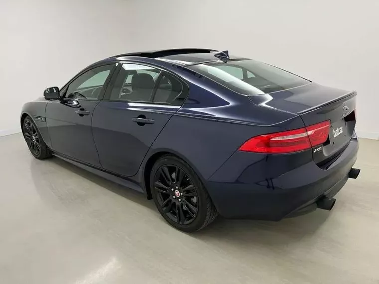 Jaguar XE Azul 20