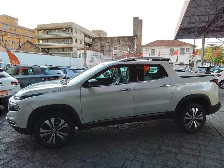 Fiat Toro Branco 8