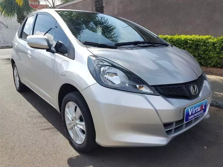 Honda FIT Prata 1