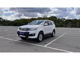 Toyota Hilux SW4