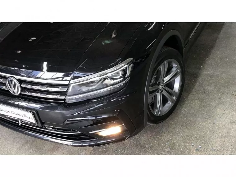 Volkswagen Tiguan Preto 15