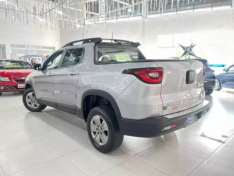 Fiat Toro Prata 4