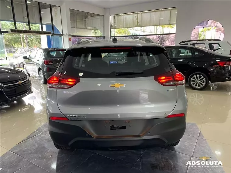 Chevrolet Tracker Prata 11