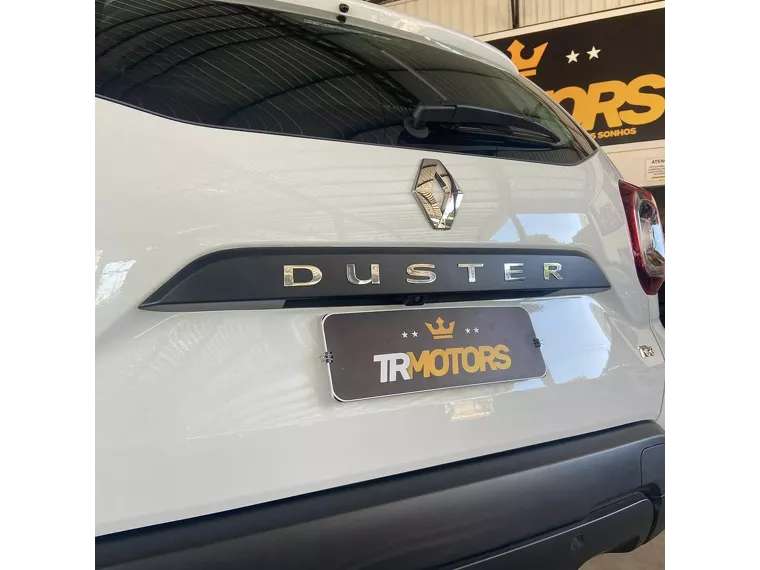 Renault Duster Branco 15