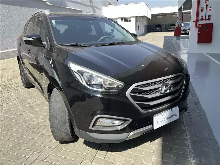 Hyundai IX35 Preto 3