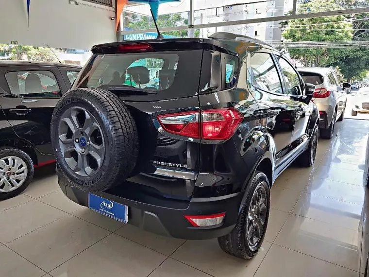 Ford Ecosport Preto 7