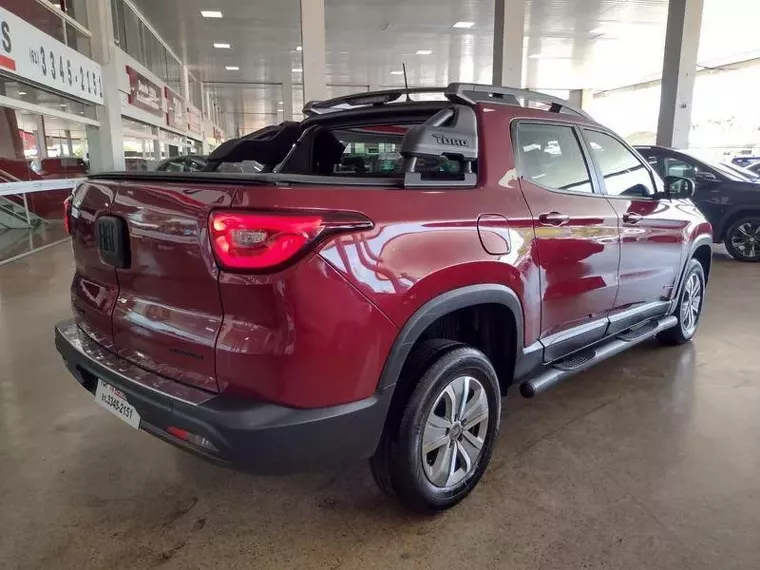 Fiat Toro Vermelho 16