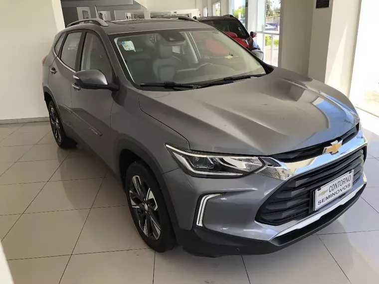 Chevrolet Tracker Cinza 1