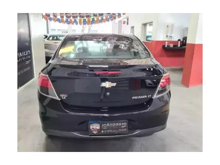 Chevrolet Prisma Preto 3