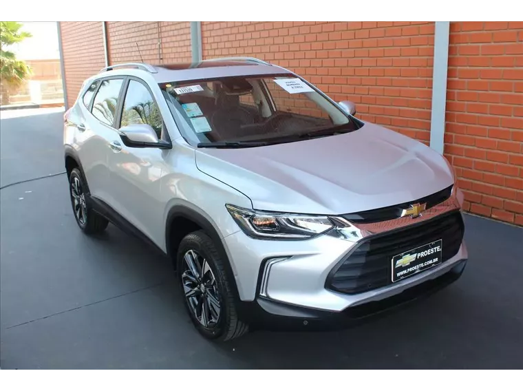 Chevrolet Tracker Prata 3