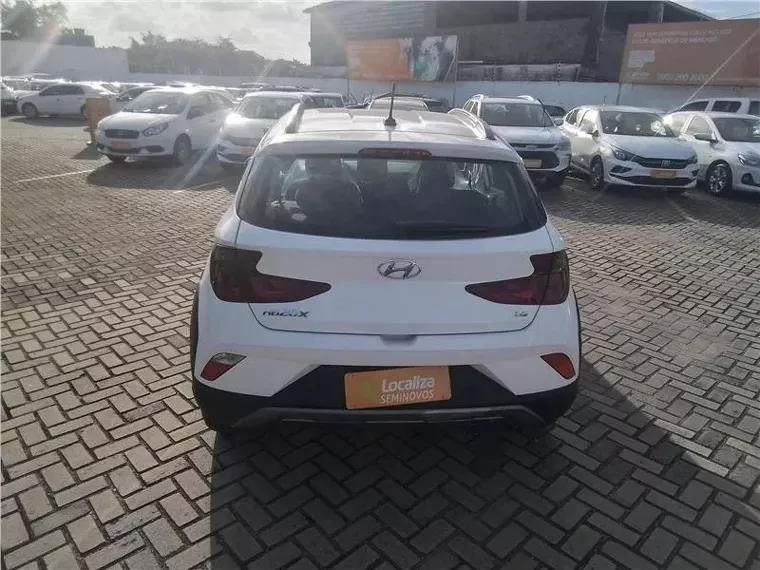 Hyundai HB20X Branco 2