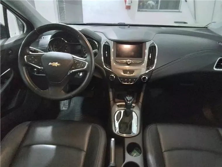 Chevrolet Cruze Preto 10