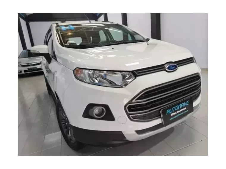 Ford Ecosport Branco 2