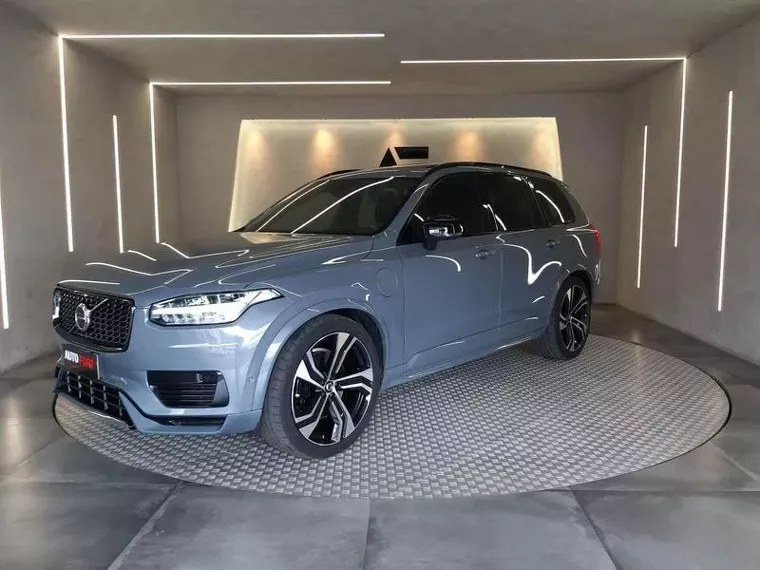 Volvo XC90 Cinza 10