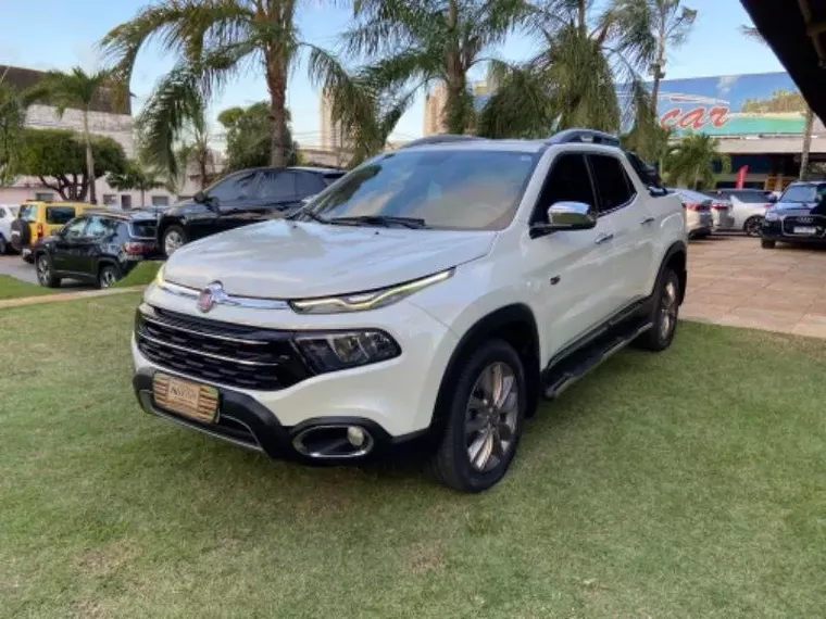 Fiat Toro Branco 5