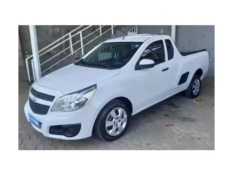 Chevrolet Montana Branco 1