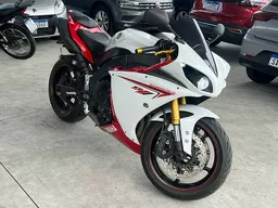 Yamaha YZF R1