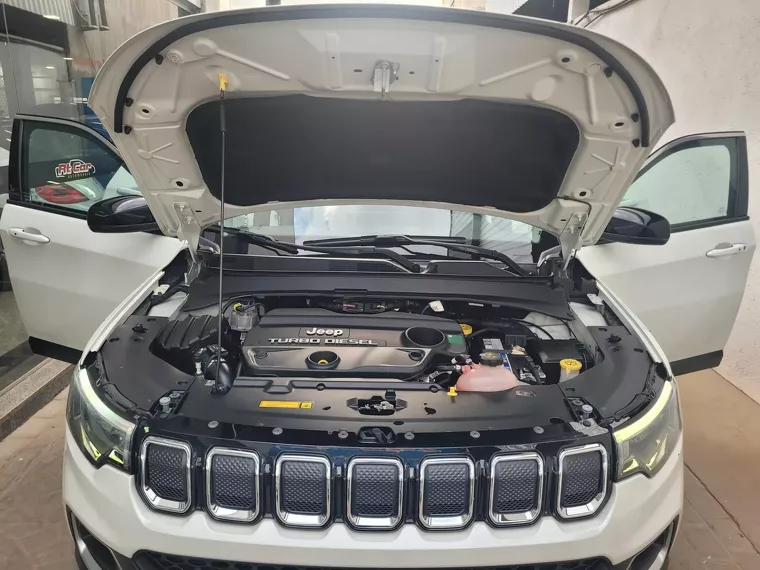 Jeep Compass Branco 9