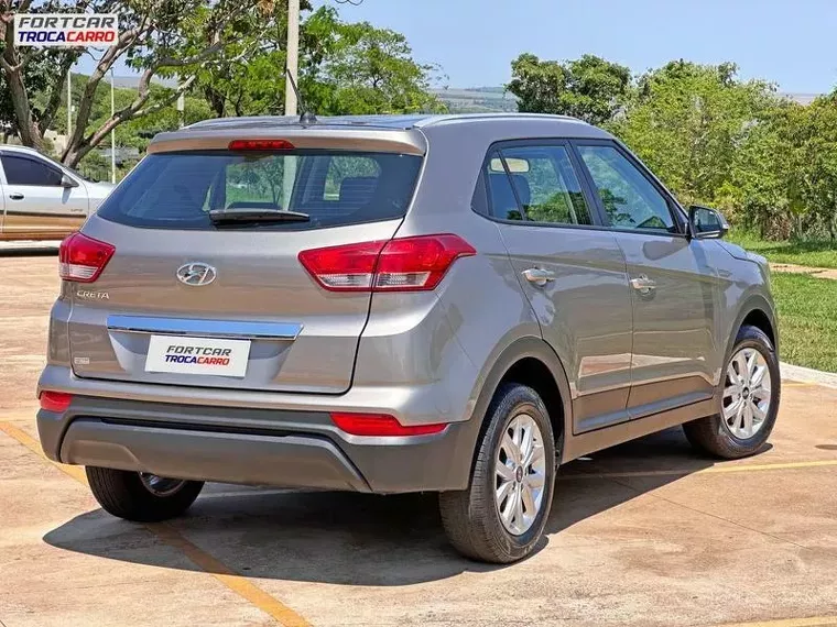 Hyundai Creta Prata 6