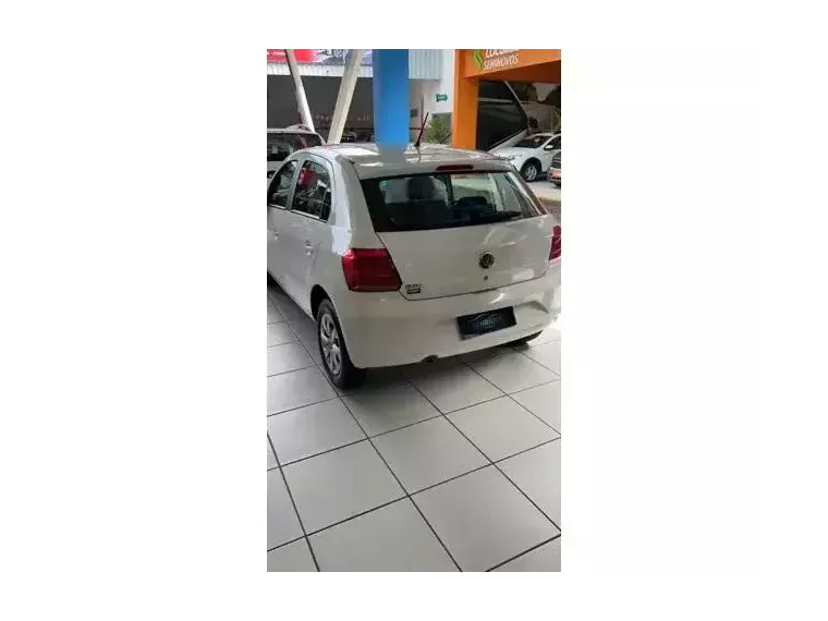 Volkswagen Gol Branco 7