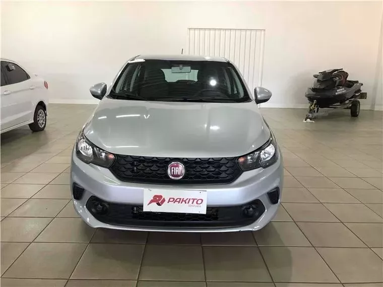 Fiat Argo Prata 5