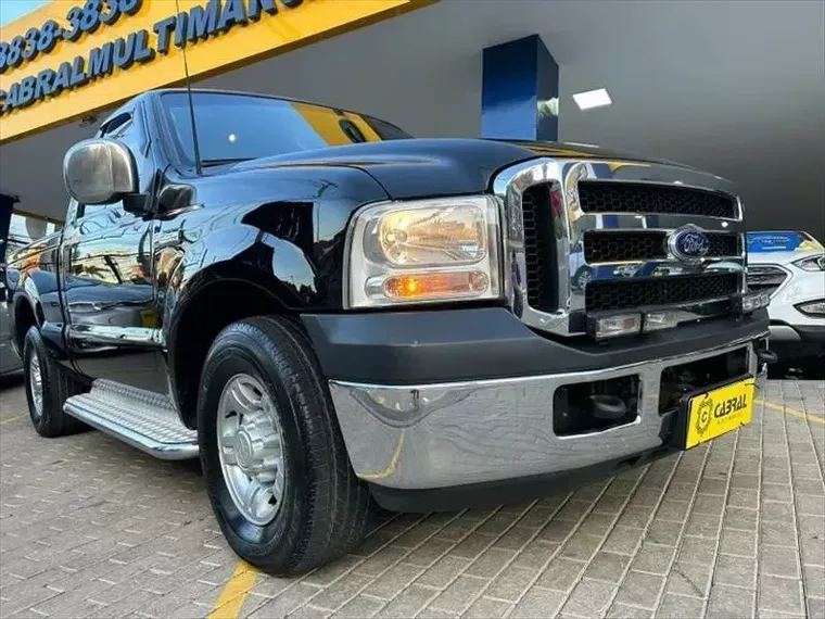 Ford F-250 Preto 9