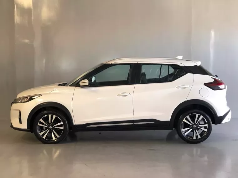 Nissan Kicks Branco 4