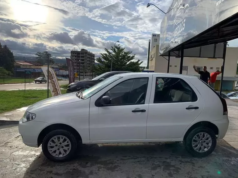 Fiat Palio Branco 2