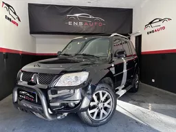 Mitsubishi Pajero TR4
