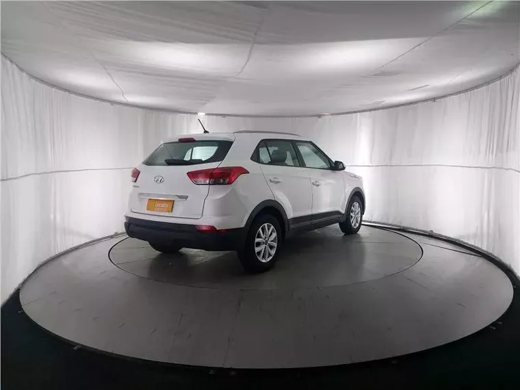 Hyundai Creta Branco 17