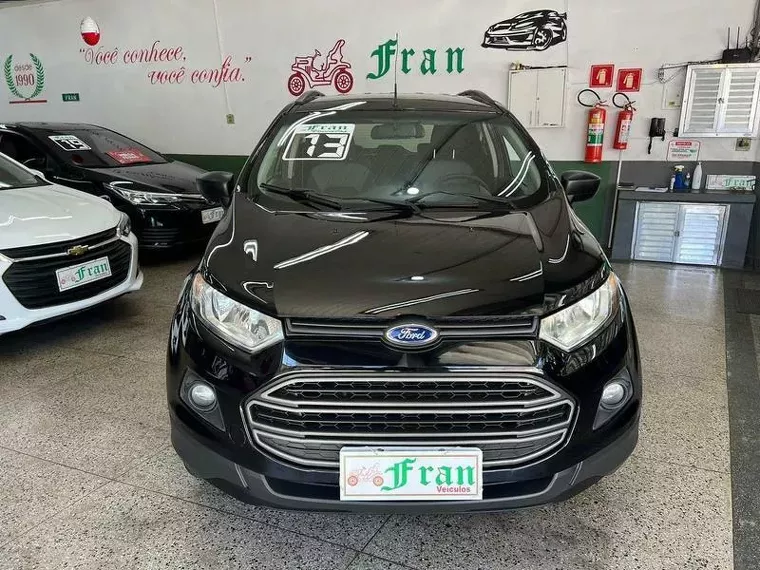 Ford Ecosport Preto 8