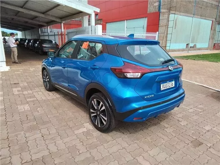 Nissan Kicks Azul 9