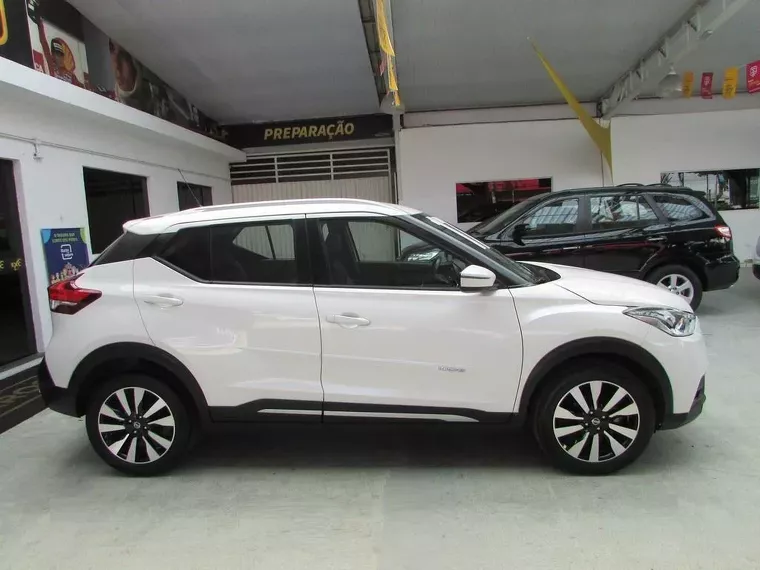 Nissan Kicks Branco 8