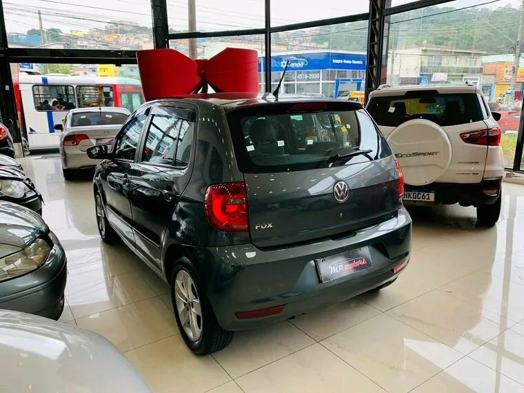 Volkswagen Fox Cinza 9