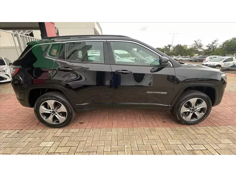 Jeep Compass Preto 12