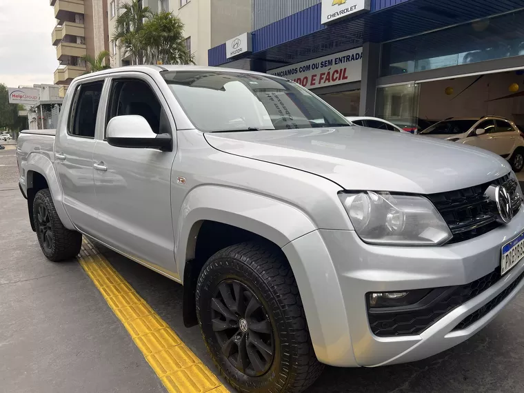 Volkswagen Amarok Prata 6