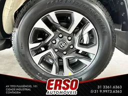 Toyota Hilux SW4