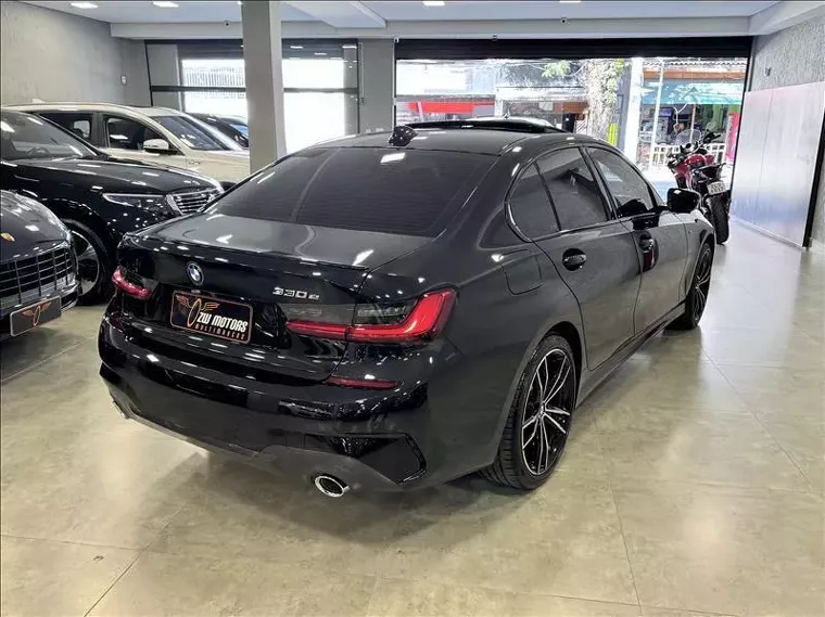 BMW 330e Preto 2