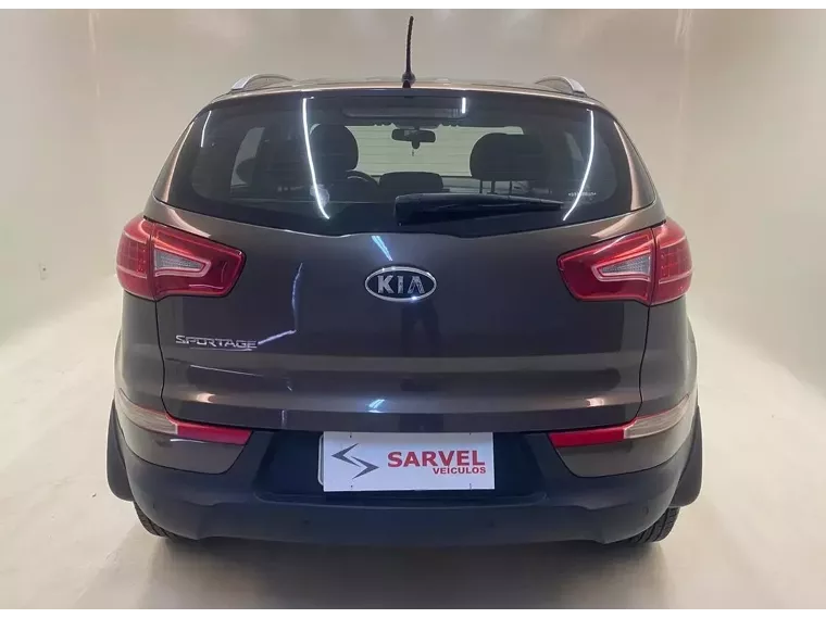 KIA Sportage Marrom 11