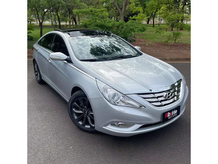 Hyundai Sonata Prata 4