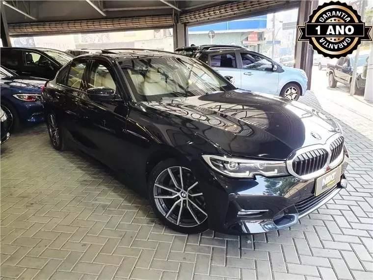 BMW 320i Preto 14