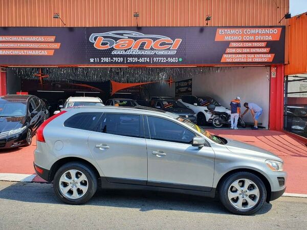 Volvo XC60 2.0 T5 Dynamic FWD Turbo Cinza 2011