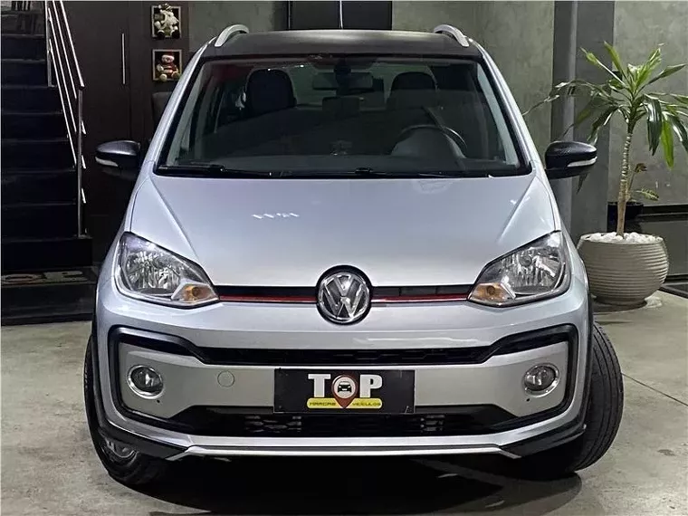 Volkswagen UP Prata 6