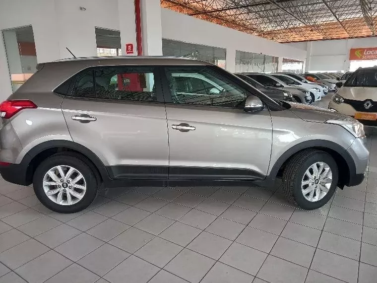 Hyundai Creta Prata 3